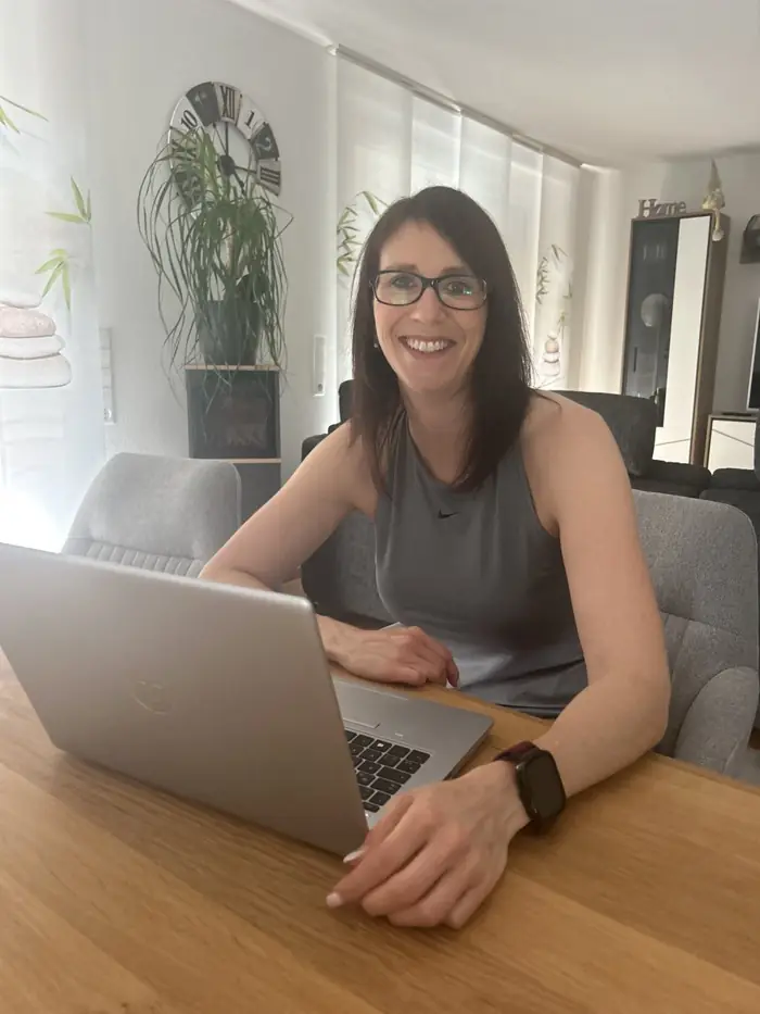 Sandra Steinberg – Assistentin von Julia Kolarczyk